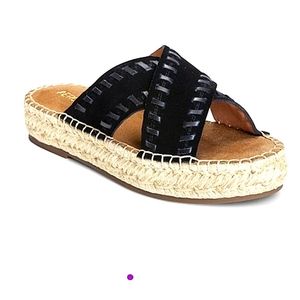 AEROSOLES black rose gold suede platform slide  slip on sandals  size 8